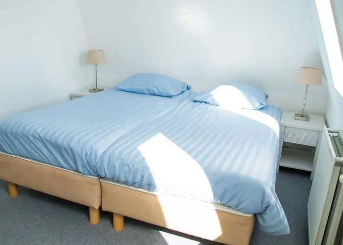 Tulp En Zee Nyaraló *